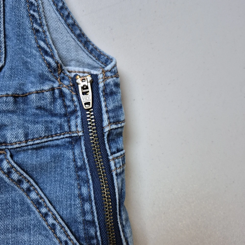 OshKosh‎ B'gosh Bibs Overalls Girls 5 Distressed Stretch Raw Hem Denim